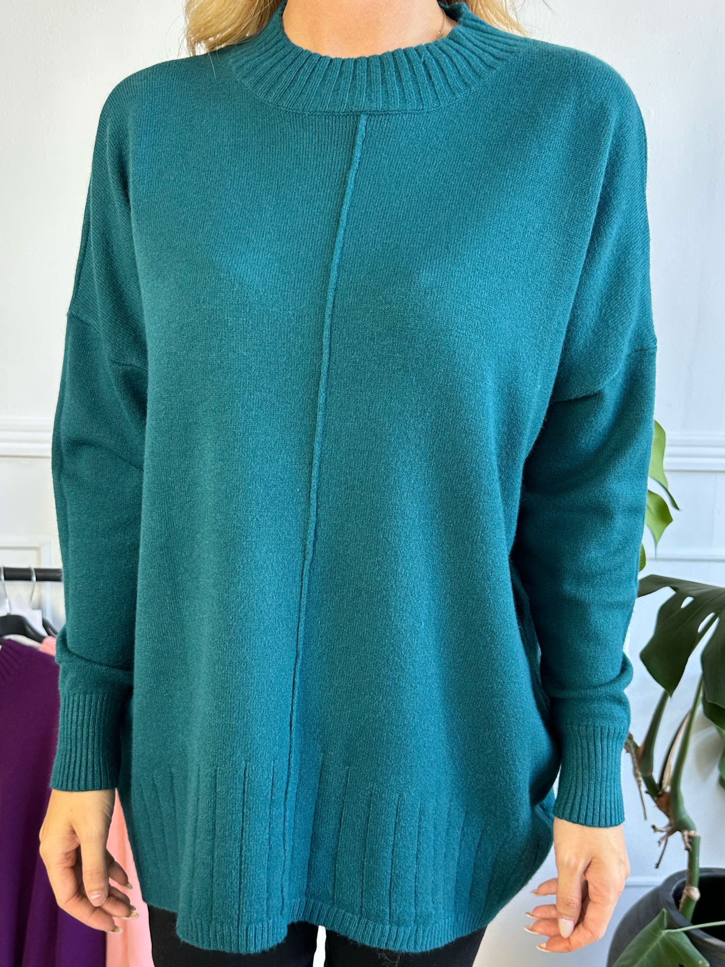 Amora - Lang blød strikbluse